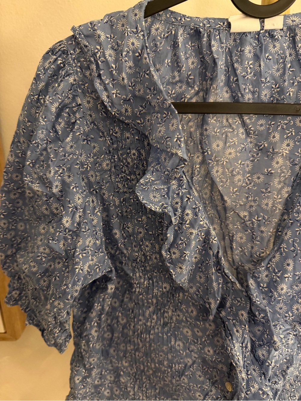 GAP Blue Floral Ruffle Button-Front Blouse - Picture 2 of 6
